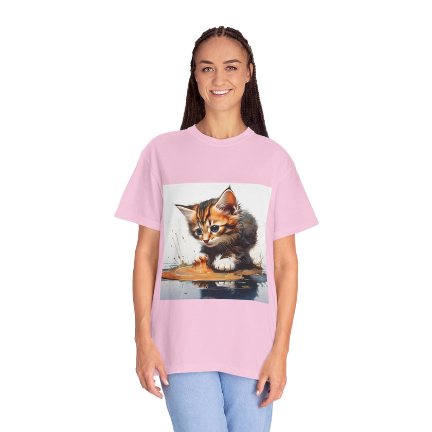 Kitten T-Shirt, Retro Fashion Tee, Stylish Casual Wear, Gift for Her, Trendy T-Shirt for Events
