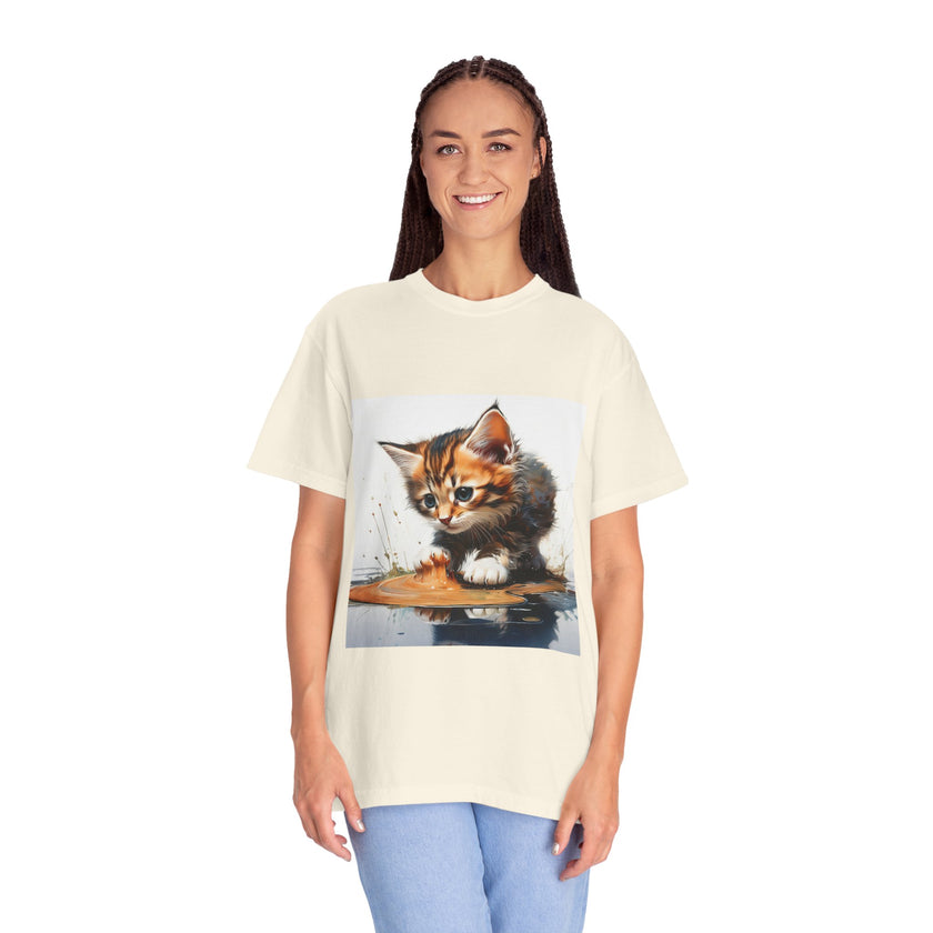 Kitten T-Shirt, Retro Fashion Tee, Stylish Casual Wear, Gift for Her, Trendy T-Shirt for Events