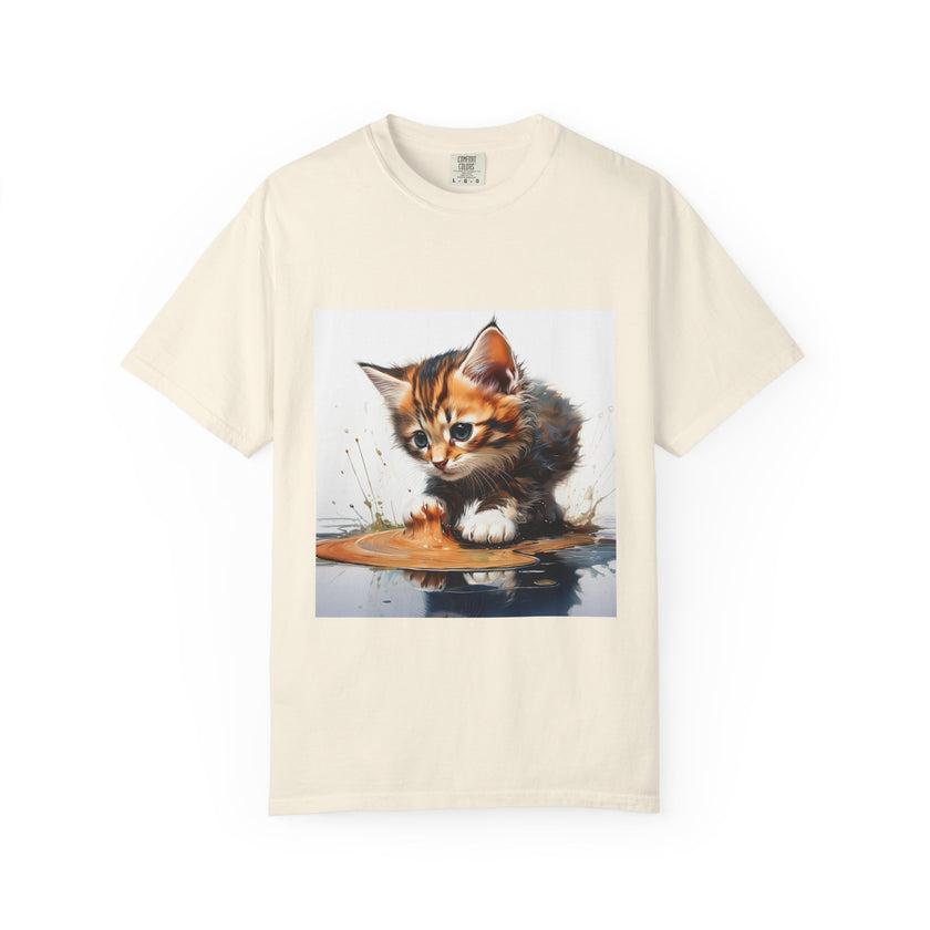 Kitten T-Shirt, Retro Fashion Tee, Stylish Casual Wear, Gift for Her, Trendy T-Shirt for Events