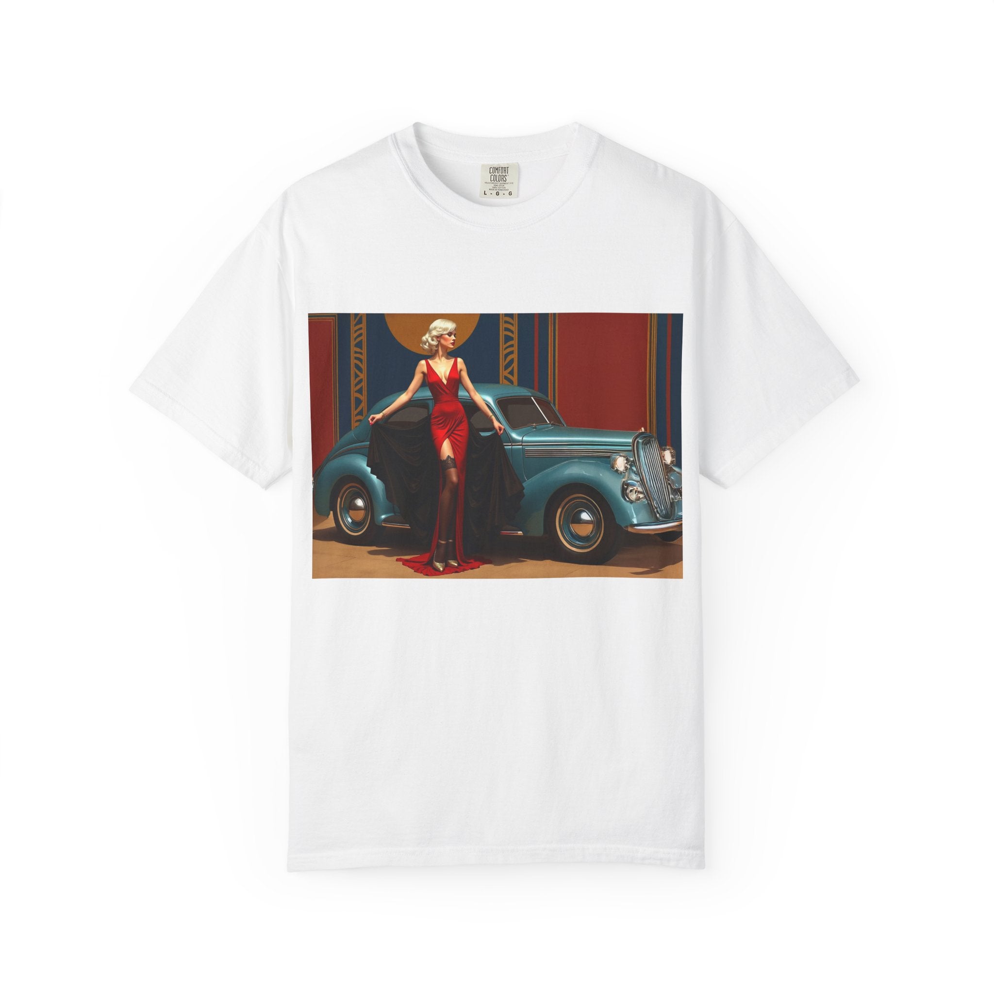 Glamour T-Shirt for Her, Retro Fashion Tee, Stylish Casual Wear, Gift for Her, Trendy T-Shirt for Events