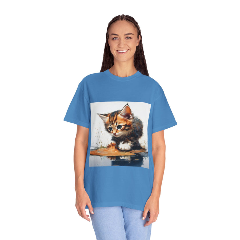 Kitten T-Shirt, Retro Fashion Tee, Stylish Casual Wear, Gift for Her, Trendy T-Shirt for Events
