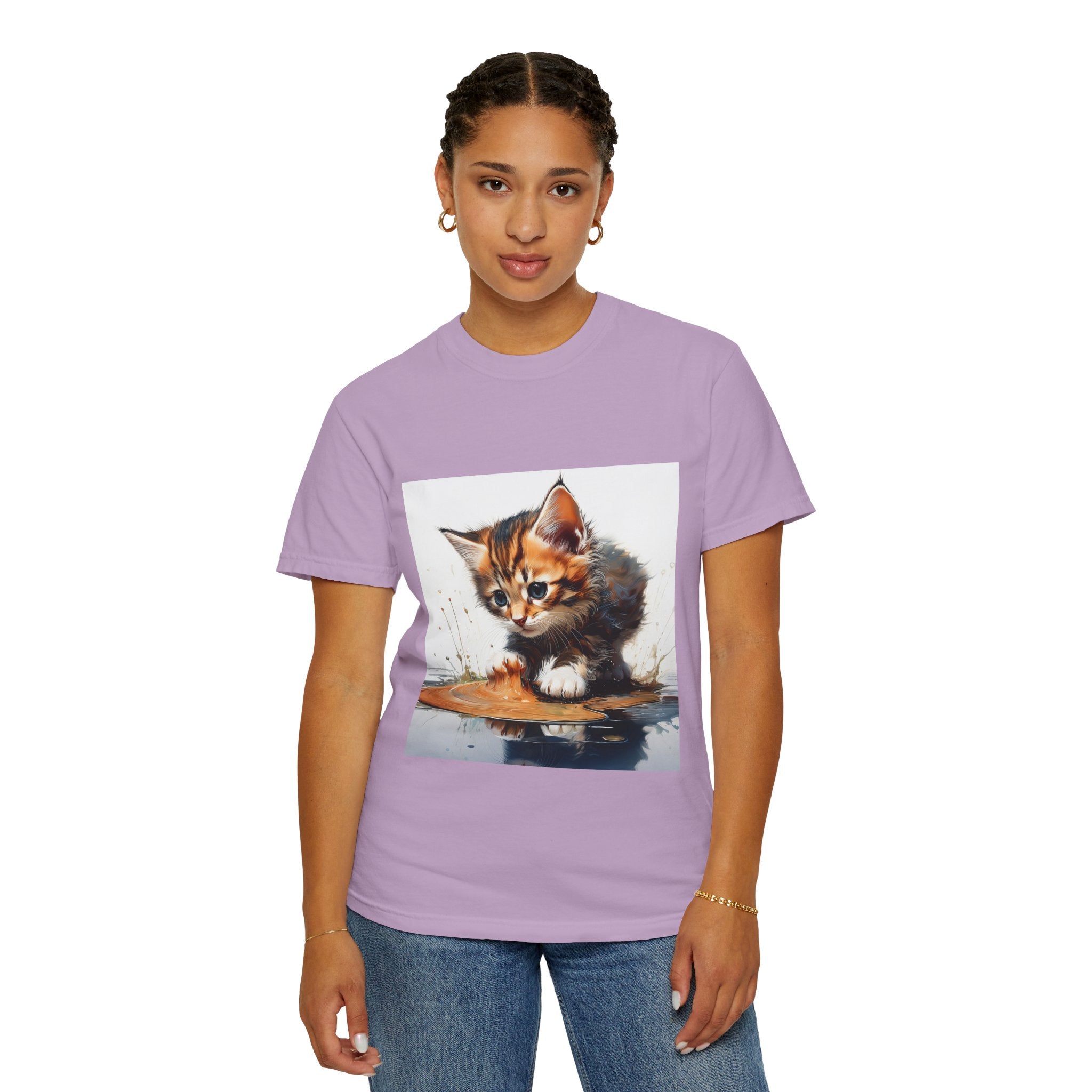 Kitten T-Shirt, Retro Fashion Tee, Stylish Casual Wear, Gift for Her, Trendy T-Shirt for Events