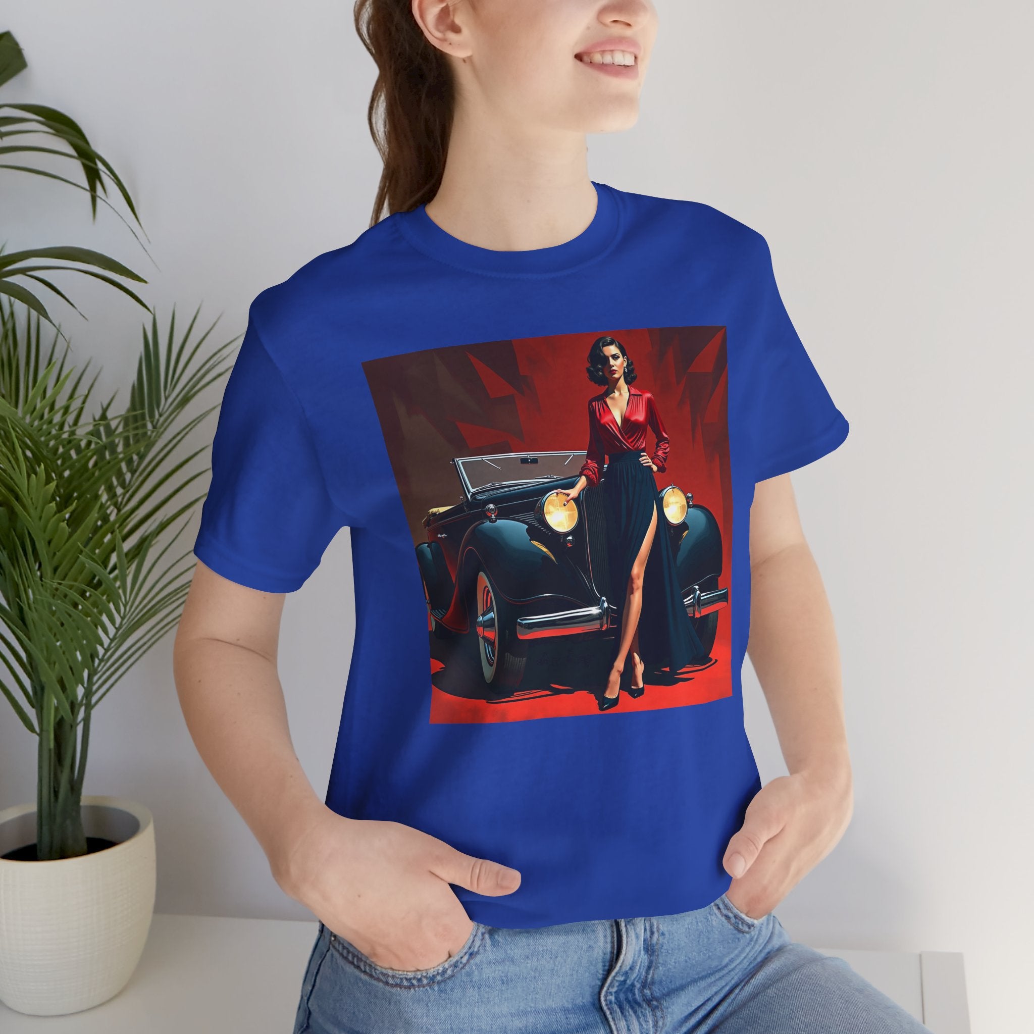 Retro Glamour Classic Tee, Vintage Car Shirt, Fashion Tee for Car Lovers, Unisex Graphic Shirt, Perfect Gift for Retro Enthusiasts